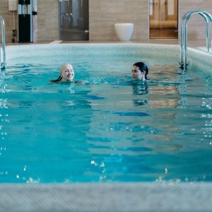 Hydrotherapy for Injury Recovery: Relieve Pain and Heal Faster